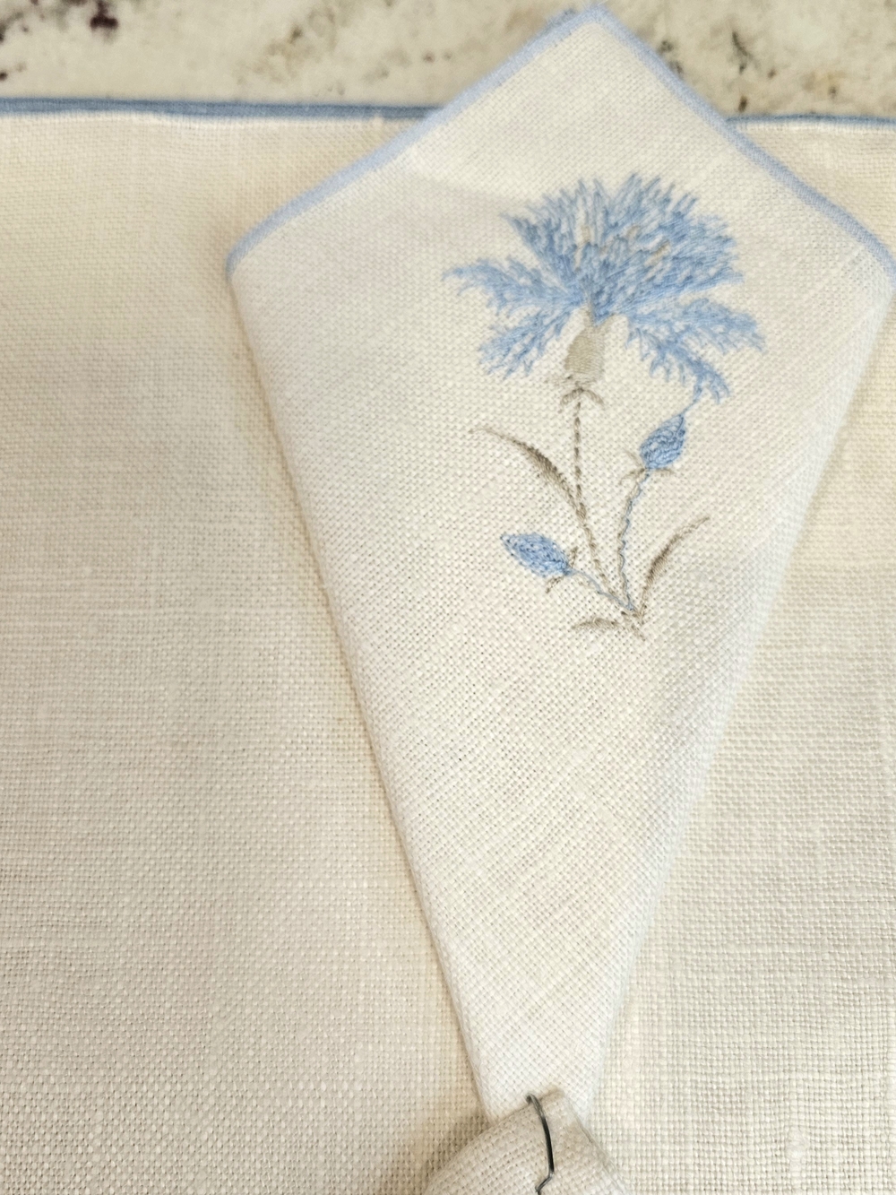 Vintage Pioneer 100% Pure Linen Placemats Set Of 8 Blue Floral Embroidered Linen